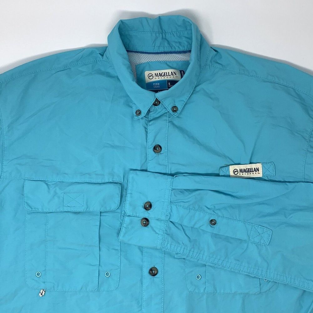 Magellan Outdoors Fish Gear Blue Long Sleeve Button Up Men's Shirt Size Small